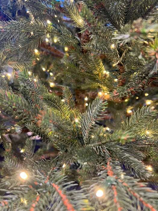 Christmas Tree med LED-lys 215 cm