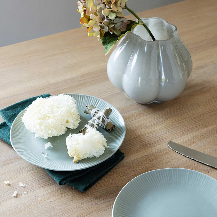 Allium vase
